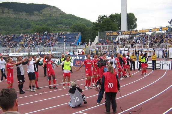 Blick auf das Ernst-Abbe-Sportfeld nach dem Spiel von Mainz 05 bei Carl-Zeiss-Jena. 