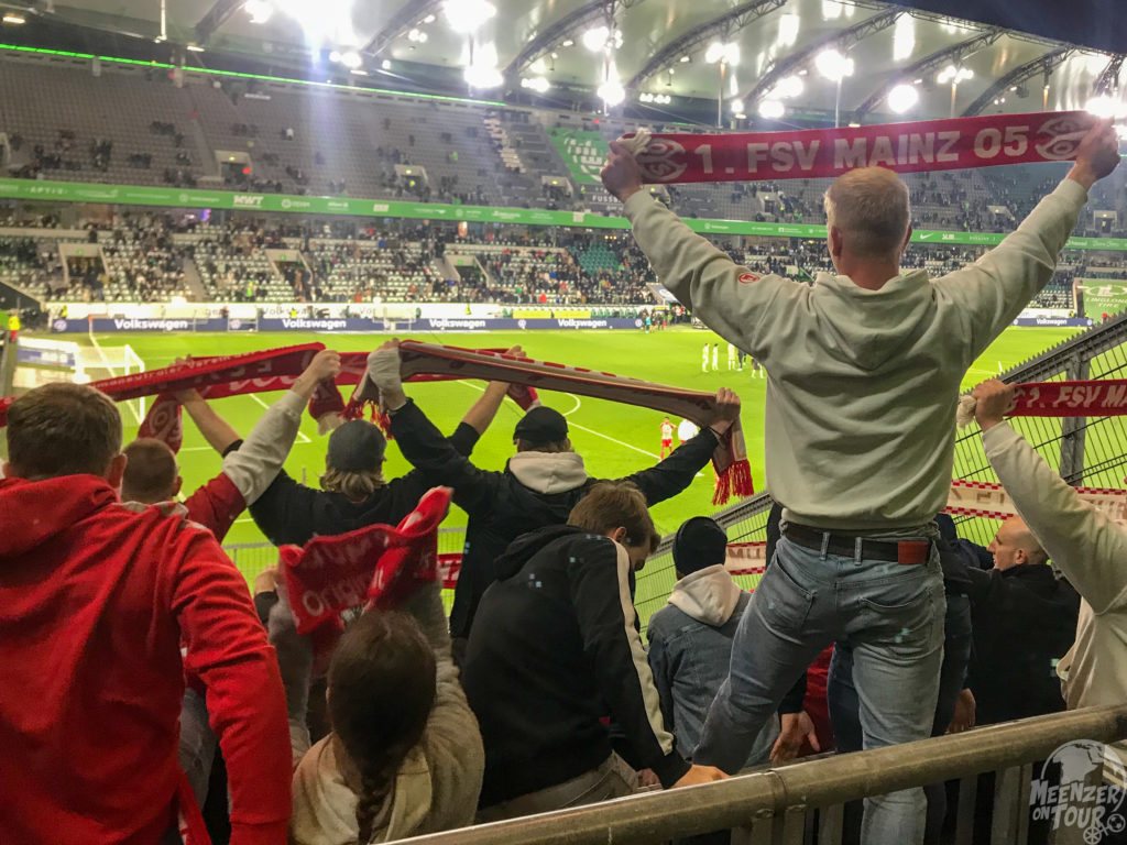 Die Fans vom FSV